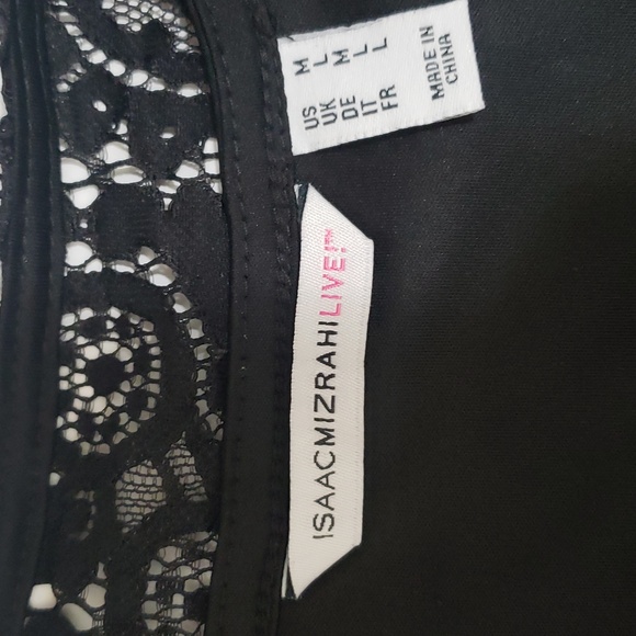 Beautiful Lace Isaac Mizrahi Live Black Cold Shoulder Lined Top - Picture 8 of 9